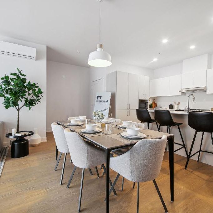 ***Appartement à louer au Square Châteauguay*** - Photo 1