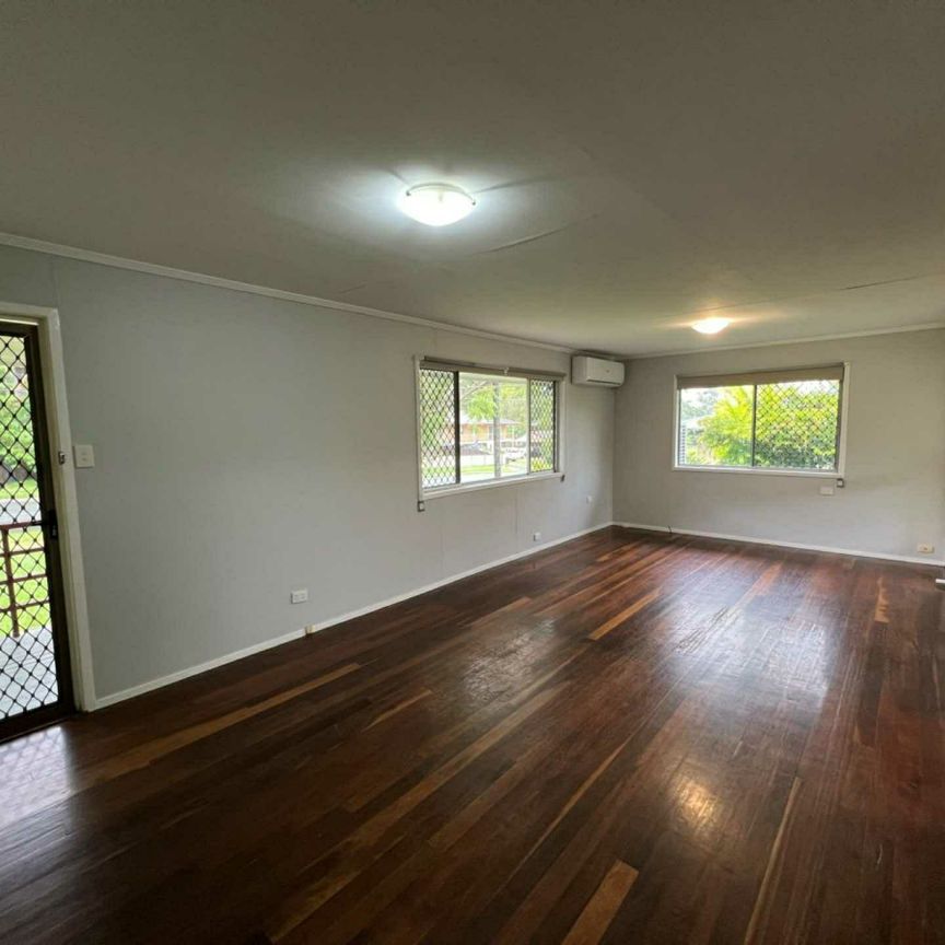 49 Crest Street - Photo 1