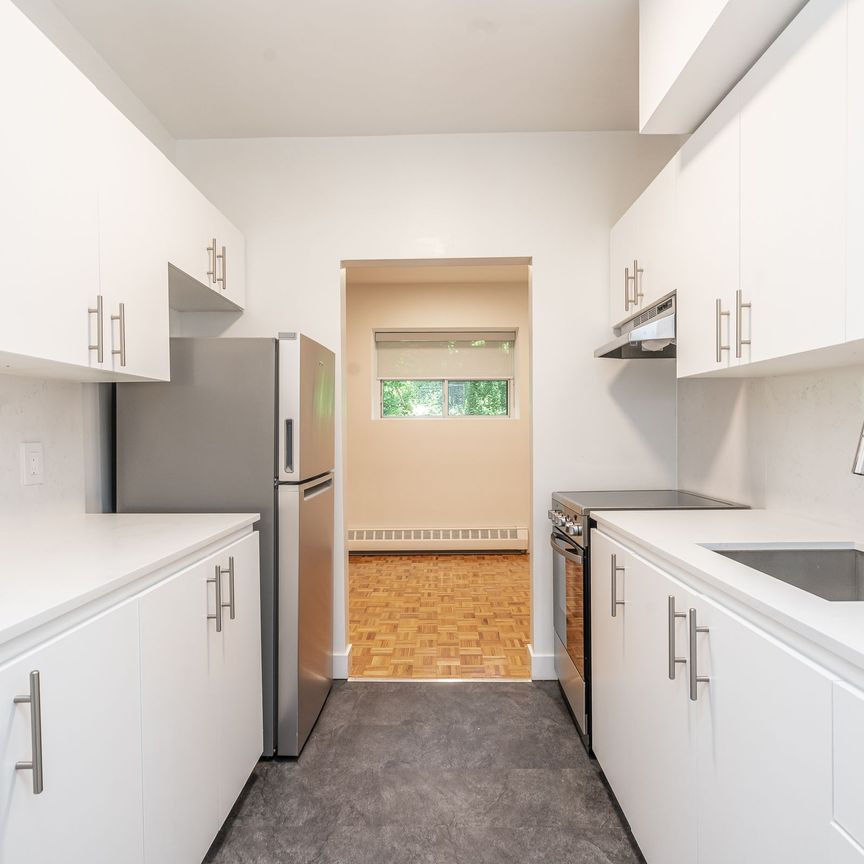 36 Castle Frank Road - Photo 1