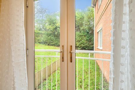 2 bedroom House To Let - Photo 5