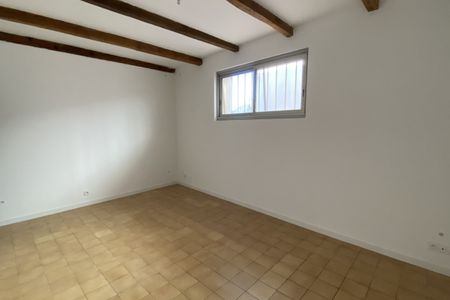 LES AMENIERS - T2 avec terrasse et garage - Photo 5