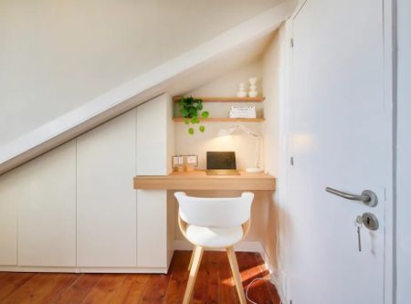 Largo Vitorino Damásio, Lisbon, Lisbon 1200-872 - Photo 3