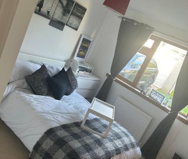 3 bedroom detached house to rent - Photo 3