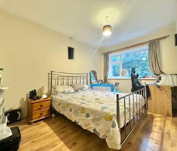 Hampshire Drive, Edgbaston, Birmingham, B15 - Photo 4