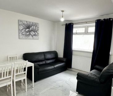 5 bedroom terraced house to rent - Photo 2