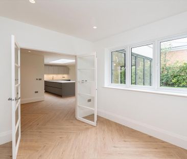 5 bedroom detached house to rent - Photo 5