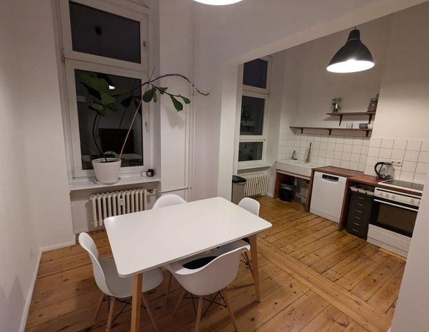 Zwischenmiete | Mitte | 2,5-Zimmer Altbauwohnung sofort WG - Foto 1