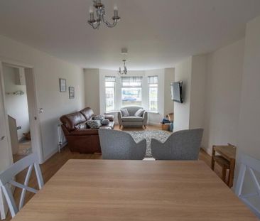 154 Causeway Street (Student Let), Portrush, BT56 8JE - Photo 3