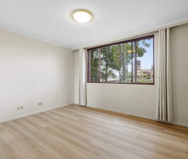 Light-Filled Elevated Apartment in the Heart of Hornsby with Parkin... - Photo 4