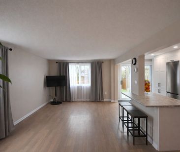 For Lease - 133 Columbia Road, Barrie, Ontario - Photo 2