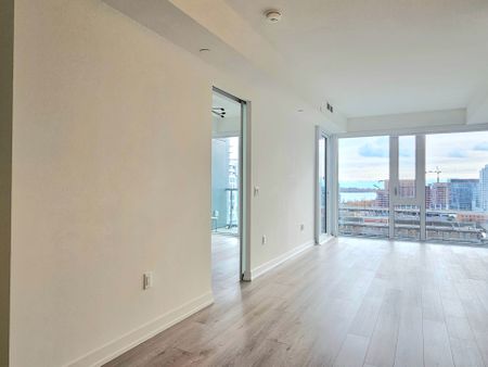 For Lease - 158 Front Street Unit# 1223, Toronto, Ontario - Photo 3