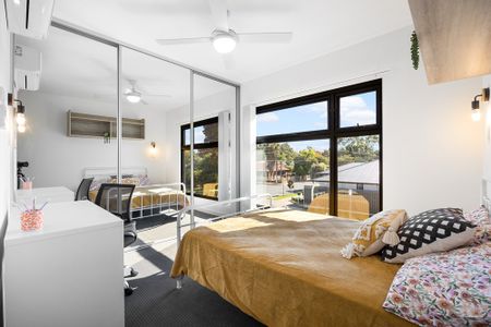 7-bedroom shared house / townhouse, Woodmere Avenue - Photo 3