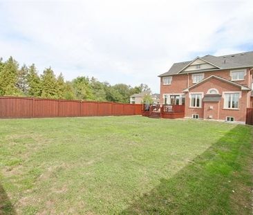 For Lease - 54 Lake Forest Drive, Richmond Hill, Ontario - Photo 5