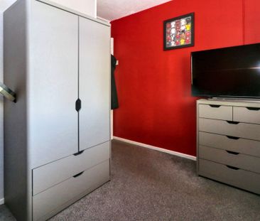 Spawell Close, Warrington - Photo 5