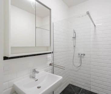 Helle 2-Zimmer-Wohnung mit großzügiger Terrasse und Tiefgaragenpark... - Photo 6