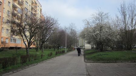 2 pok. balkon, winda, budynek z 2017 roku - Zdjęcie 5