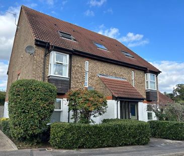 Colburn Crescent, Guildford - 1 bedroomProperty for lettings - Seym... - Photo 3