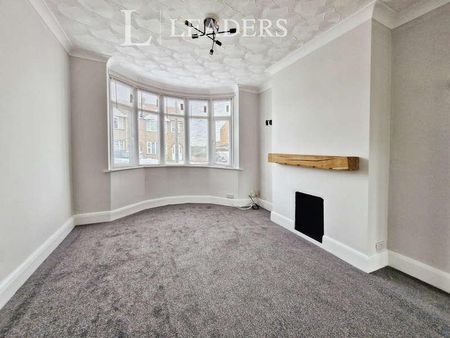 Rothesay Road, PO12 - Photo 4
