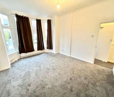 Ilfracombe Road, Southend-on-sea, Essex, SS2 - Photo 3