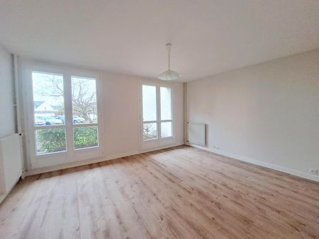 Location Appartement 1 pièce 37m² LA RICHE 37520 - Photo 2