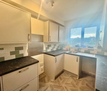 Commonside, Brierley Hill, DY5 4AA - Photo 1