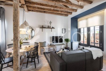 5 room luxury Apartment for rent in Madrid, Community of Madrid - Photo 4