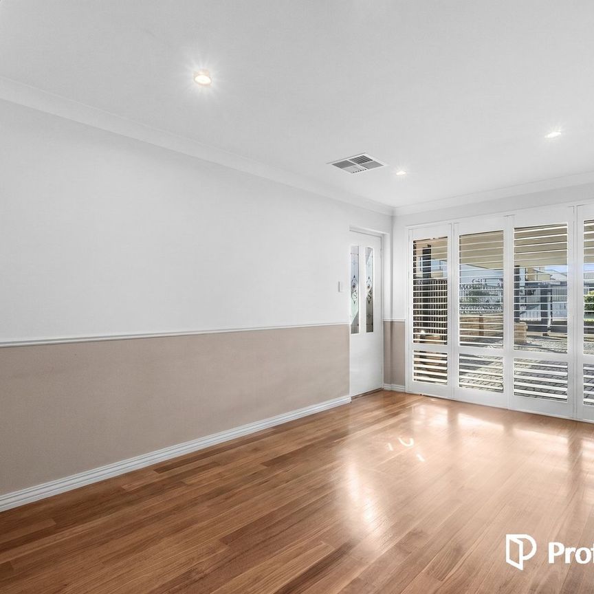 Renovated Family Entertainer in a Prime Cul-de-Sac Location - Photo 1