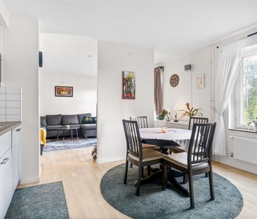 Hundlokegränd, Hässelby - Photo 2