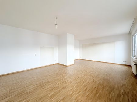 SANIERTE 2-ZIMMERWOHNUNG IN DER STADTMITTE ZU MIETEN! - Foto 2