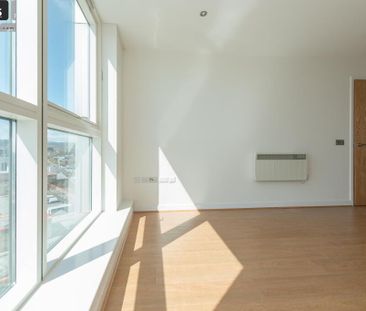 12 - 02 The Obel Tower, 62 - 66 Donegall Quay, Belfast, BT1 3NH - Photo 5