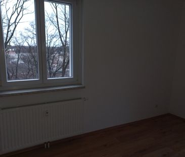 geräumige 3-Raum Wohnung in guter Lage - Photo 2