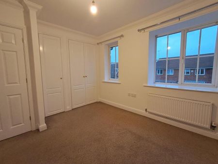 3 bedroom terraced house to rent - Photo 5