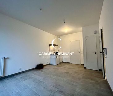 Location Appartement 1 pièce 23m² - Photo 4