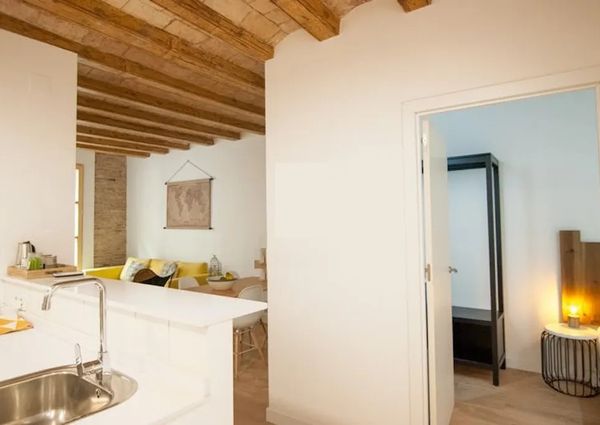 Carrer de les Carretes, Barcelona, Catalonia 08001