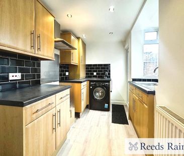 2 bedroom terraced house to rent - Photo 6