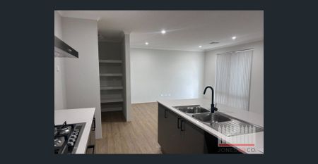 Living Seaside - Photo 3