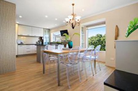 4 Bedroom with Great Outdoor Spaces - Photo 4