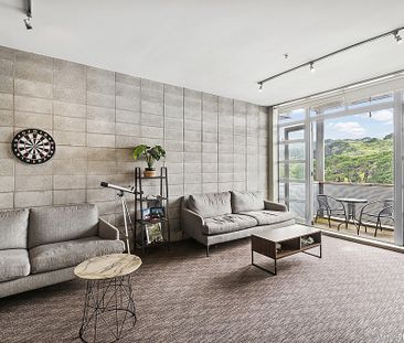 Welcome to apartment 302 in Vespa Apartment. - Photo 2