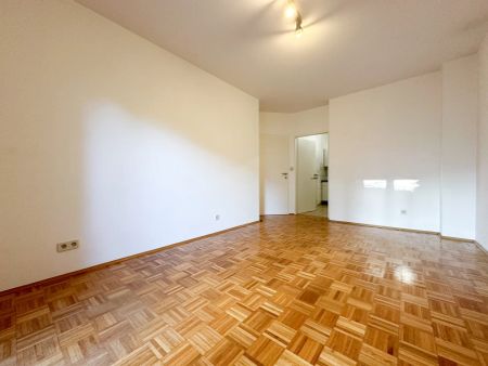Gemütliche 2,5-Zimmer-Wohnung mit schöner Terrasse nahe der Mur im Bezirk Lend - Photo 2