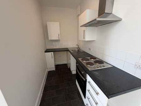 1 Bed Flat, Capitol Buildings, CH45 - Photo 2