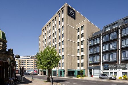 Studio to rent - Photo 5