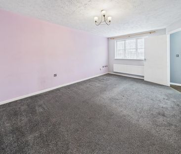 3 bedroom end of terrace house to rent - Photo 4