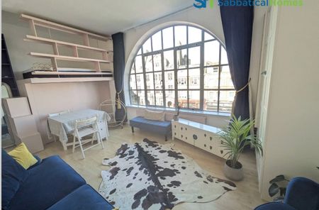 Studio Flat, Strand Building, E9 - Photo 3