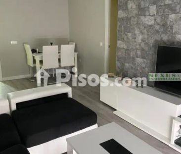 Piso en alquiler en Centro - Foto 3