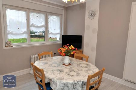 Appartement à louer 4 pièces 82.7m² - Photo 5