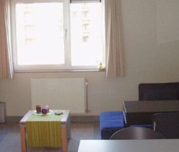 Studio met slaaphoek te huur in Gent voor € 740 met 1 slaapkamer - Photo 1