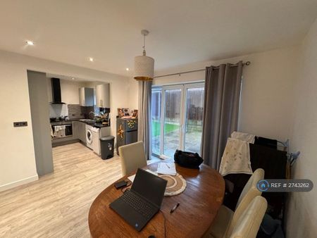 2 bedroom bungalow to rent - Photo 3