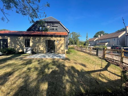 Hudson Close, Cambridge - Photo 2