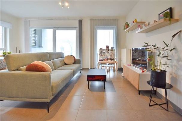 Appartement te huur - Foto 1