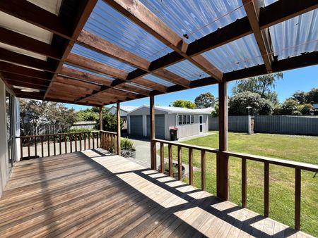 Portsmouth Road, Flaxmere - Photo 2